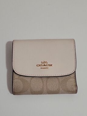 Coach Small Bifold Wallet